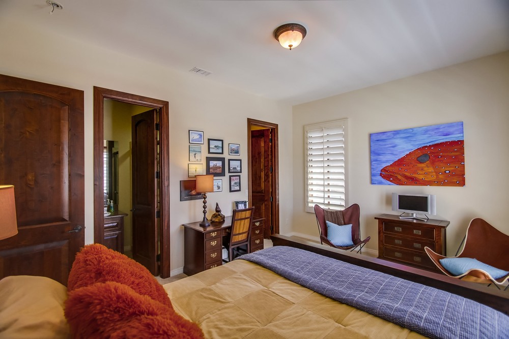 Virtual tour photo 77 of 83 for 3295 Trumbull St