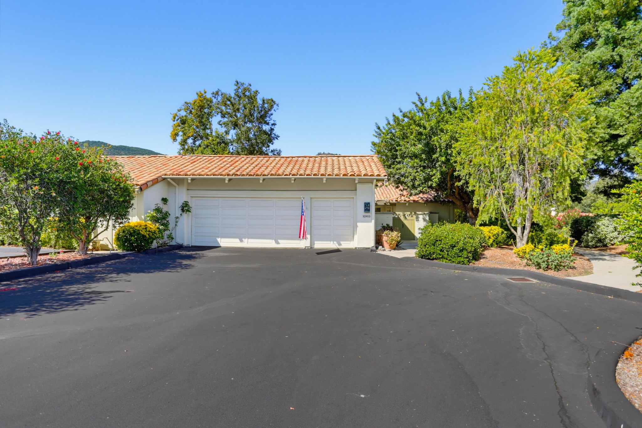 Virtual tour photo 1 of 42 for 32993 Luiseno Cir Dr