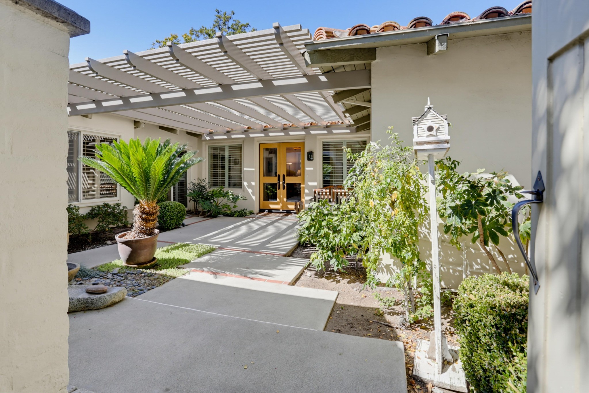 Virtual tour photo 5 of 42 for 32993 Luiseno Cir Dr