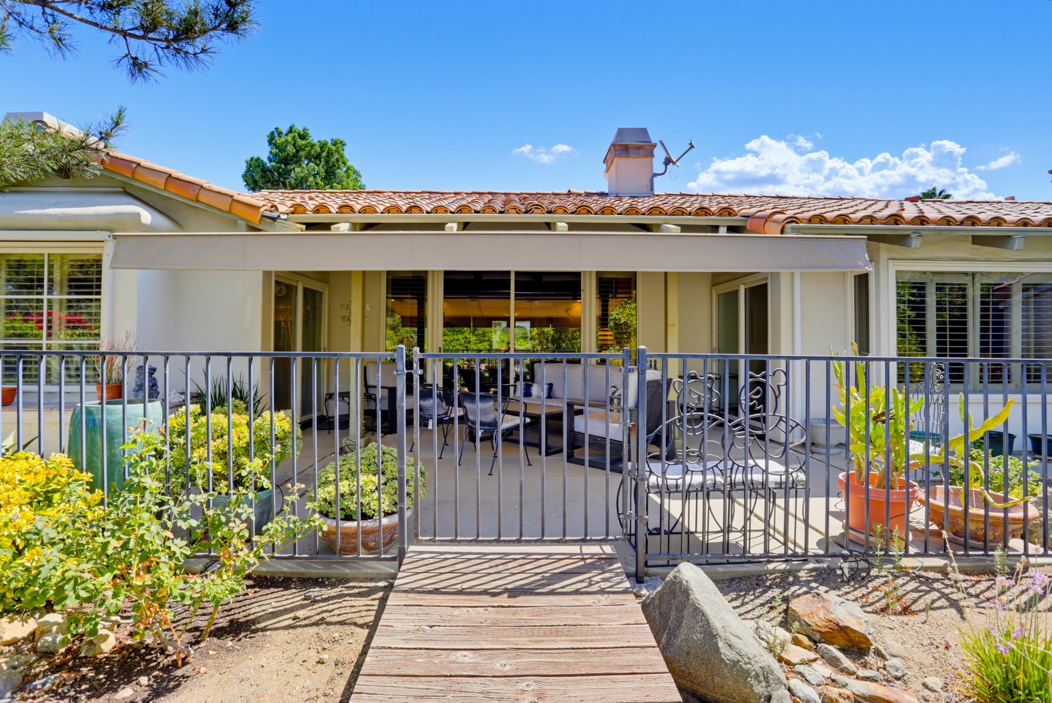 Virtual tour photo 33 of 42 for 32993 Luiseno Cir Dr