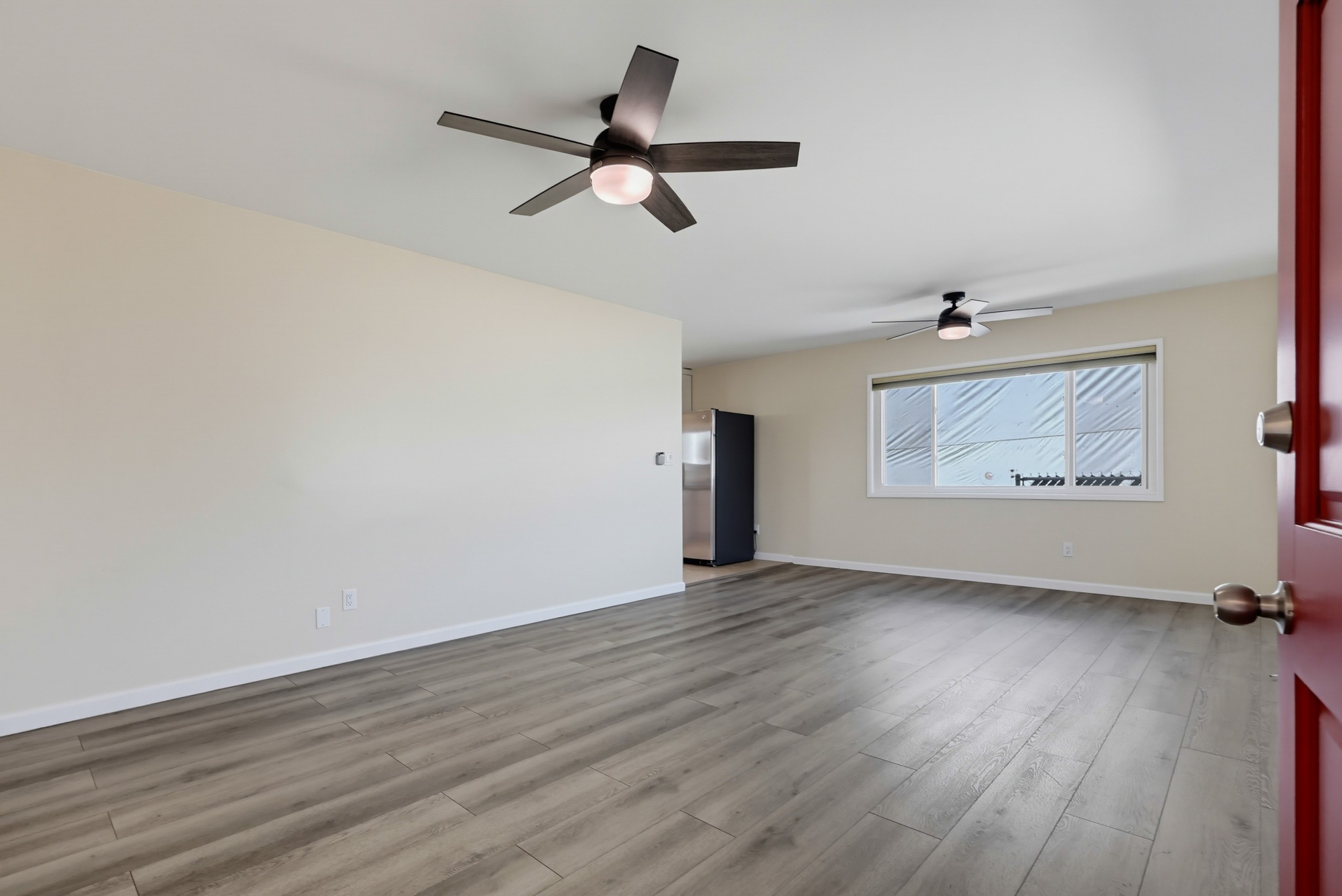 Virtual tour photo 12 of 50 for 330 35th St