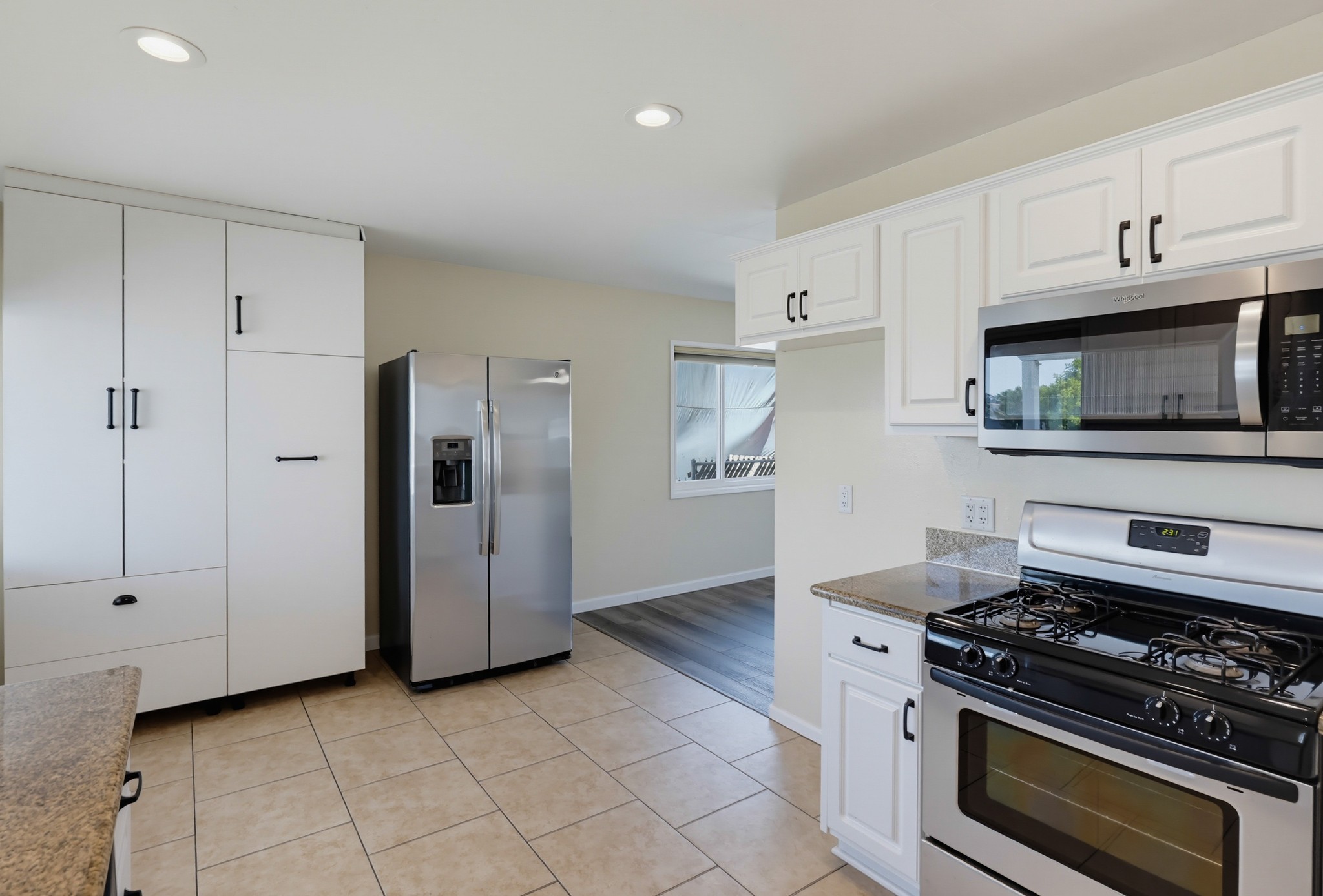 Virtual tour photo 21 of 50 for 330 35th St