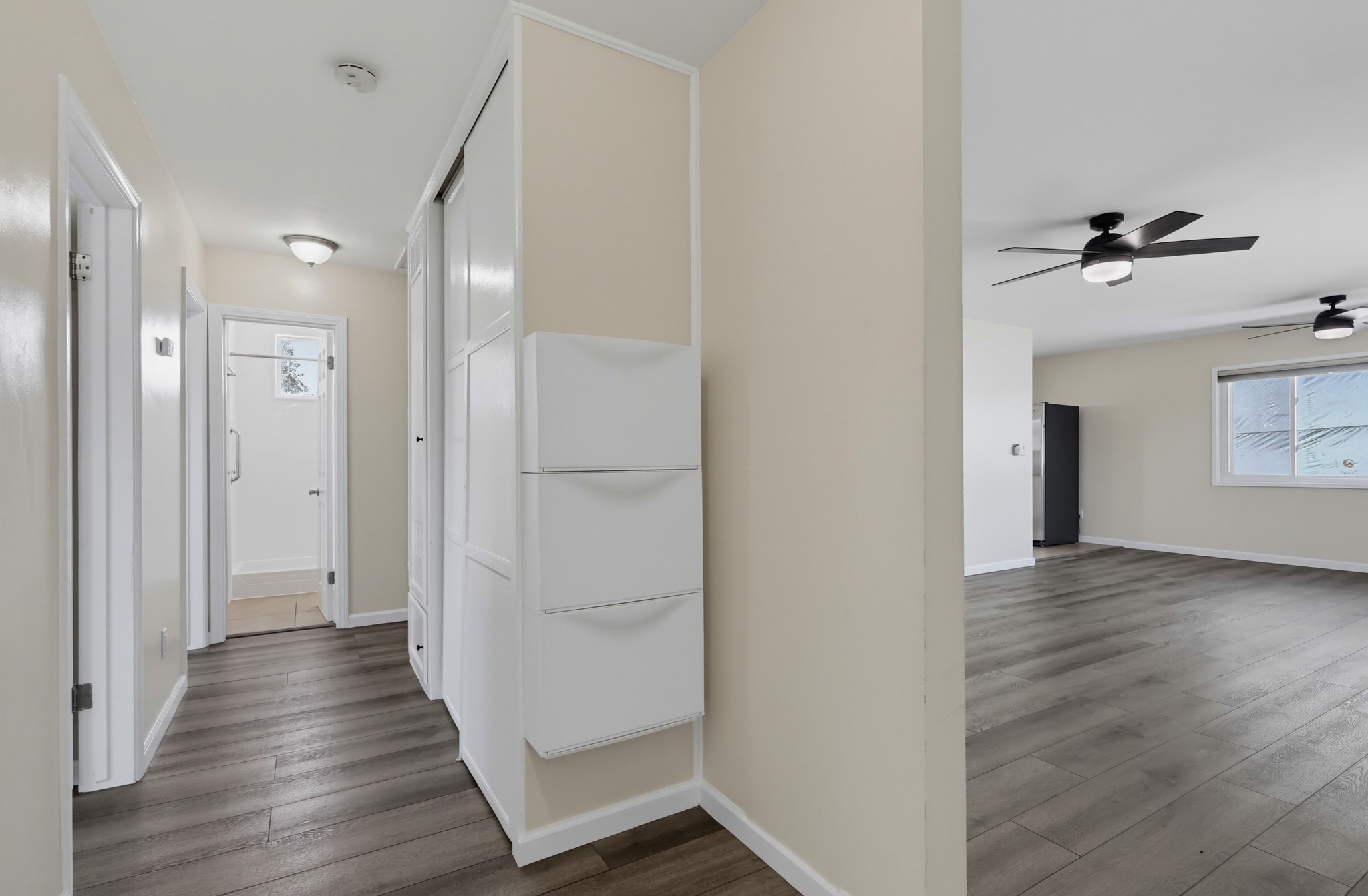 Virtual tour photo 34 of 50 for 330 35th St
