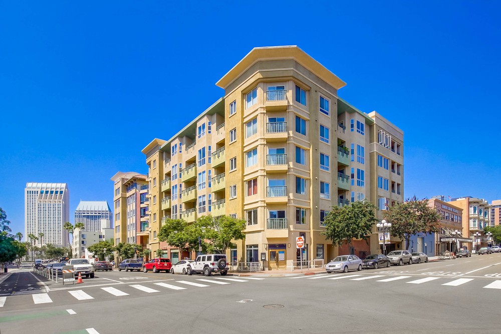 Virtual tour photo 1 of 57 for 330 J St, 306