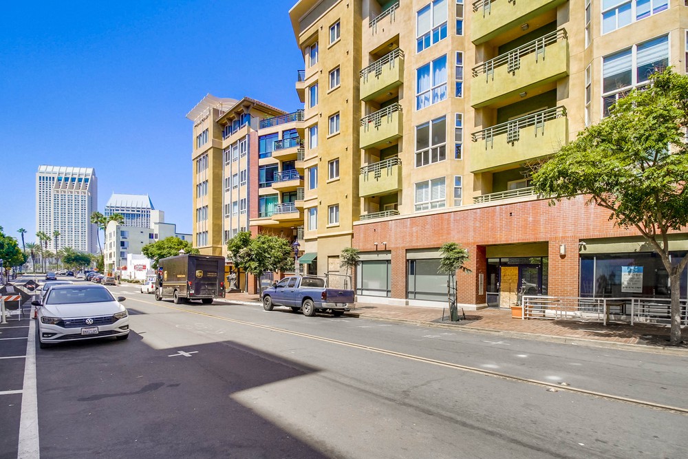 Virtual tour photo 3 of 57 for 330 J St, 306