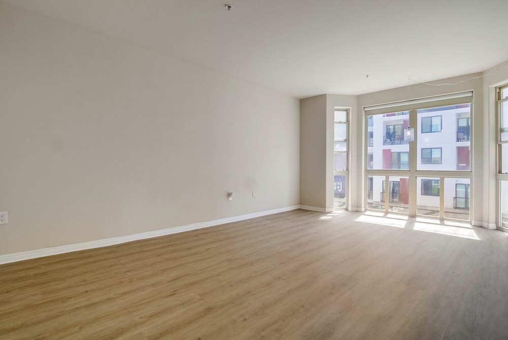 Virtual tour photo 15 of 57 for 330 J St, 306