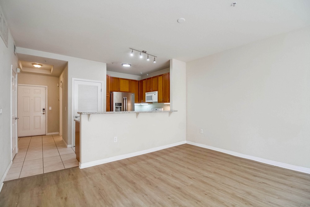 Virtual tour photo 24 of 57 for 330 J St, 306