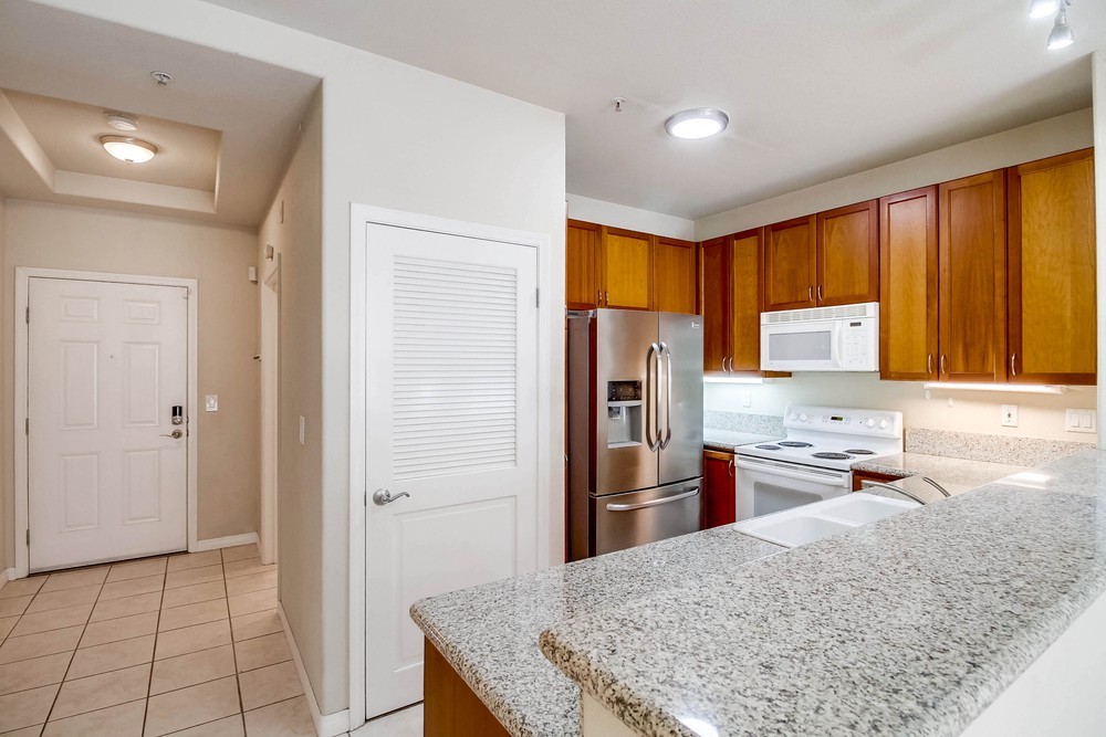 Virtual tour photo 25 of 57 for 330 J St, 306