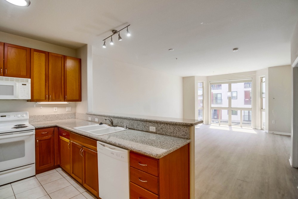 Virtual tour photo 29 of 57 for 330 J St, 306