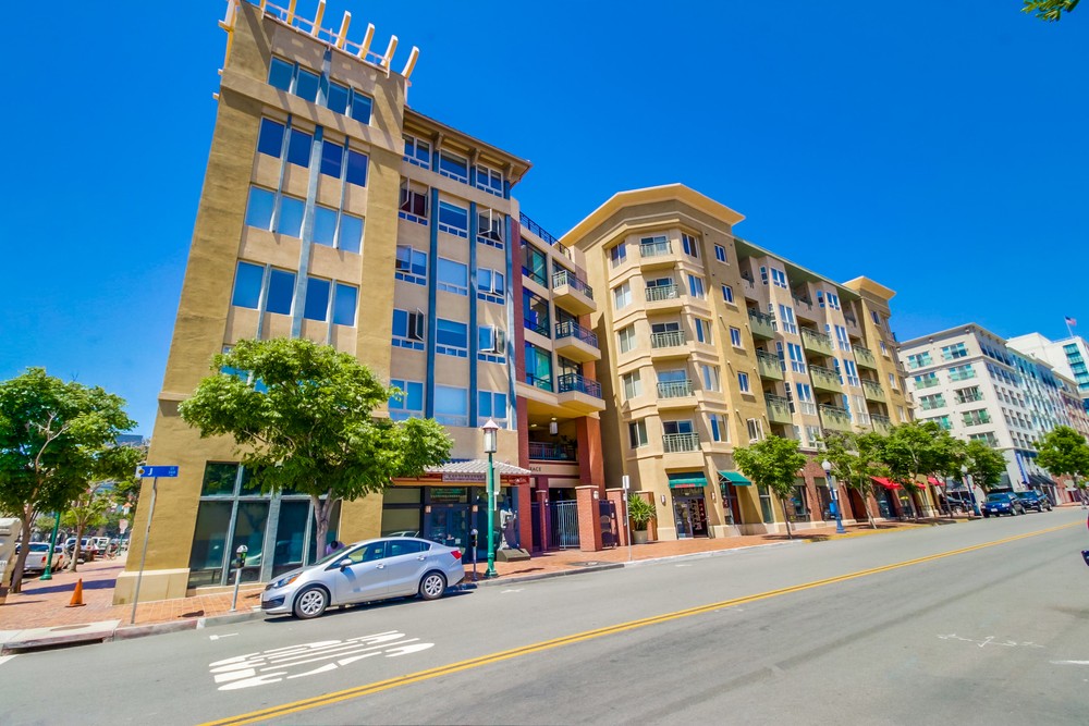 Virtual tour photo 3 of 42 for 330 J St #210