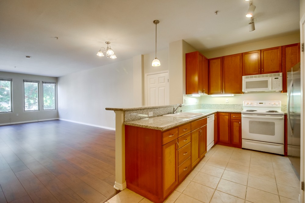 Virtual tour photo 16 of 42 for 330 J St #210
