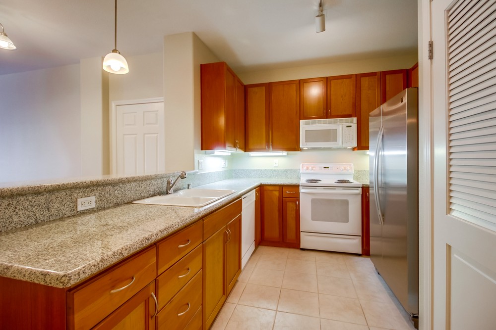 Virtual tour photo 17 of 42 for 330 J St #210