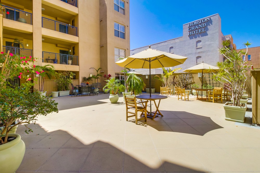 Virtual tour photo 36 of 42 for 330 J St #210