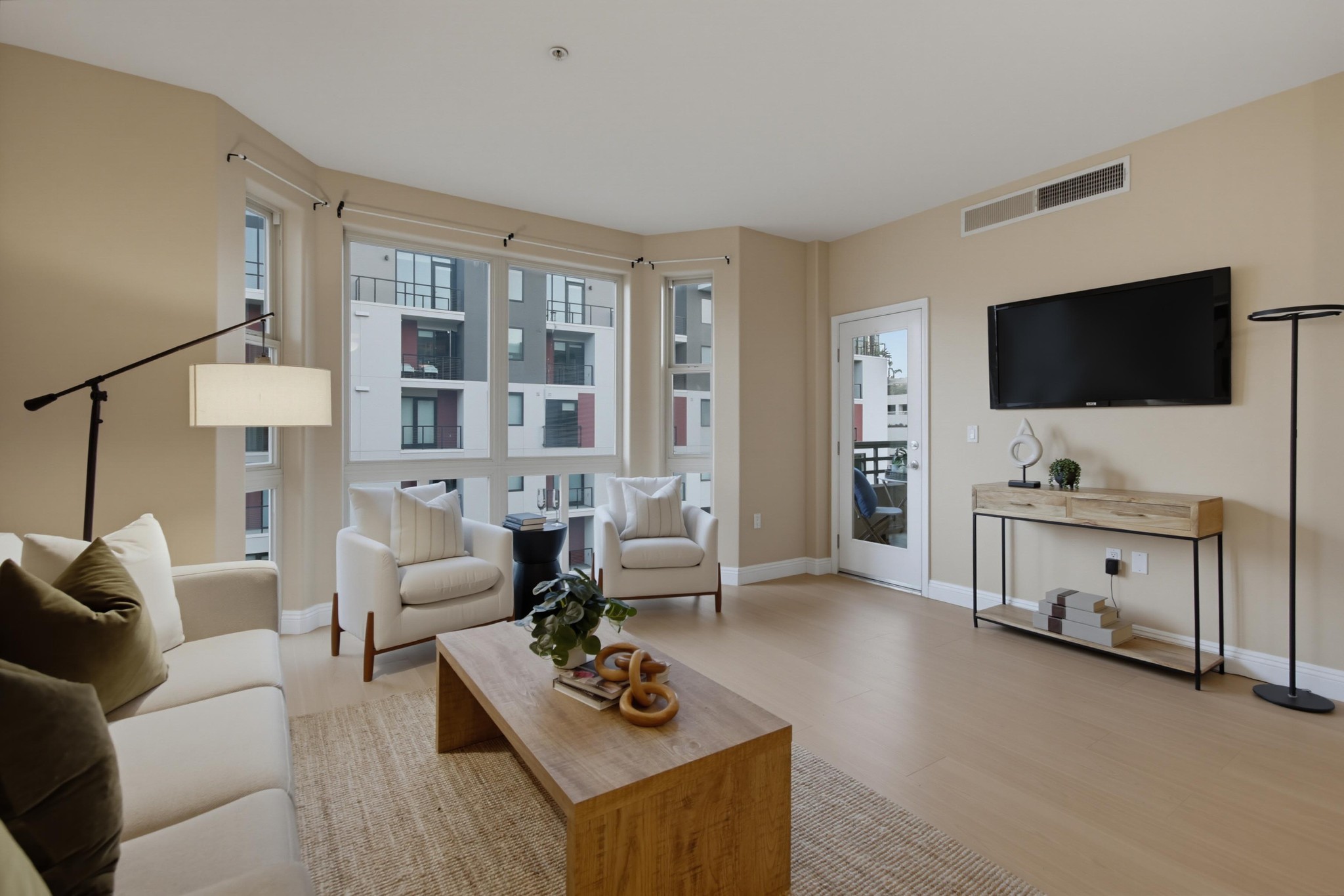 Virtual tour photo 19 of 63 for 330 J St Unit 406