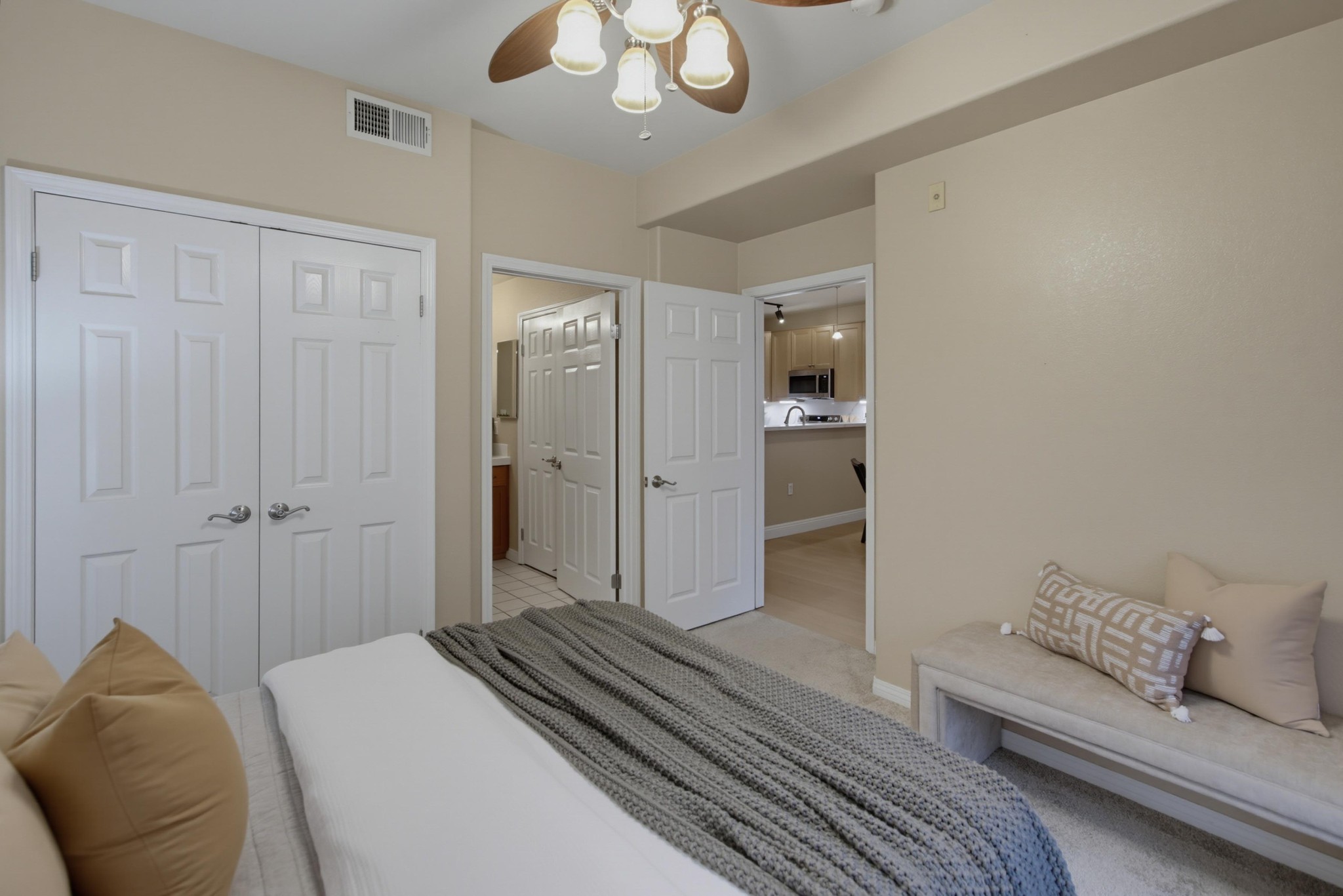 Virtual tour photo 25 of 63 for 330 J St Unit 406