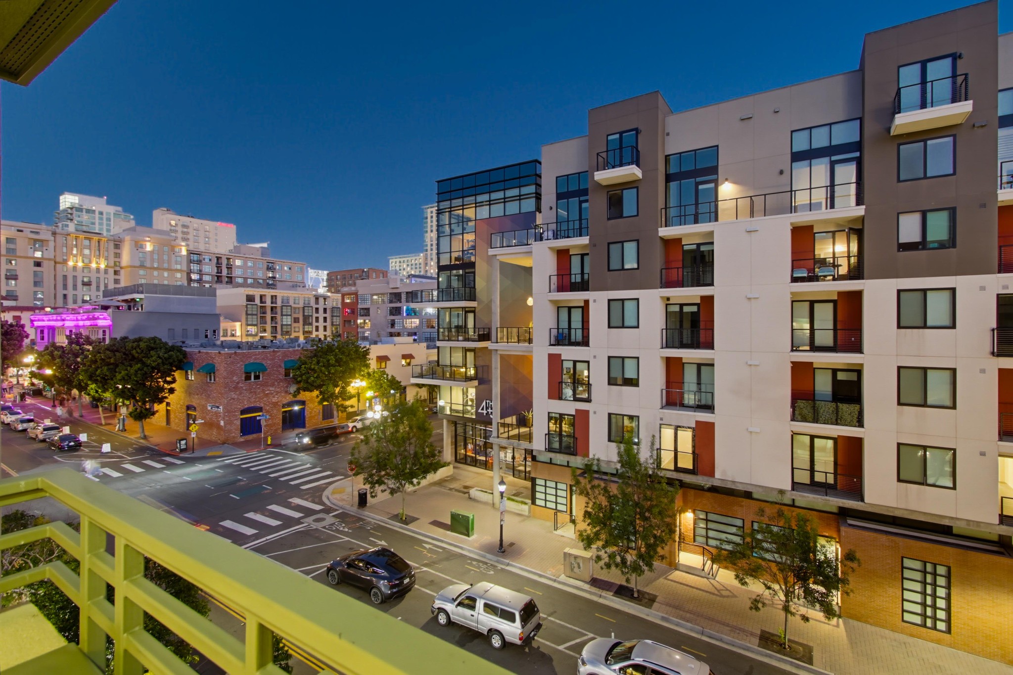 Virtual tour photo 39 of 63 for 330 J St Unit 406