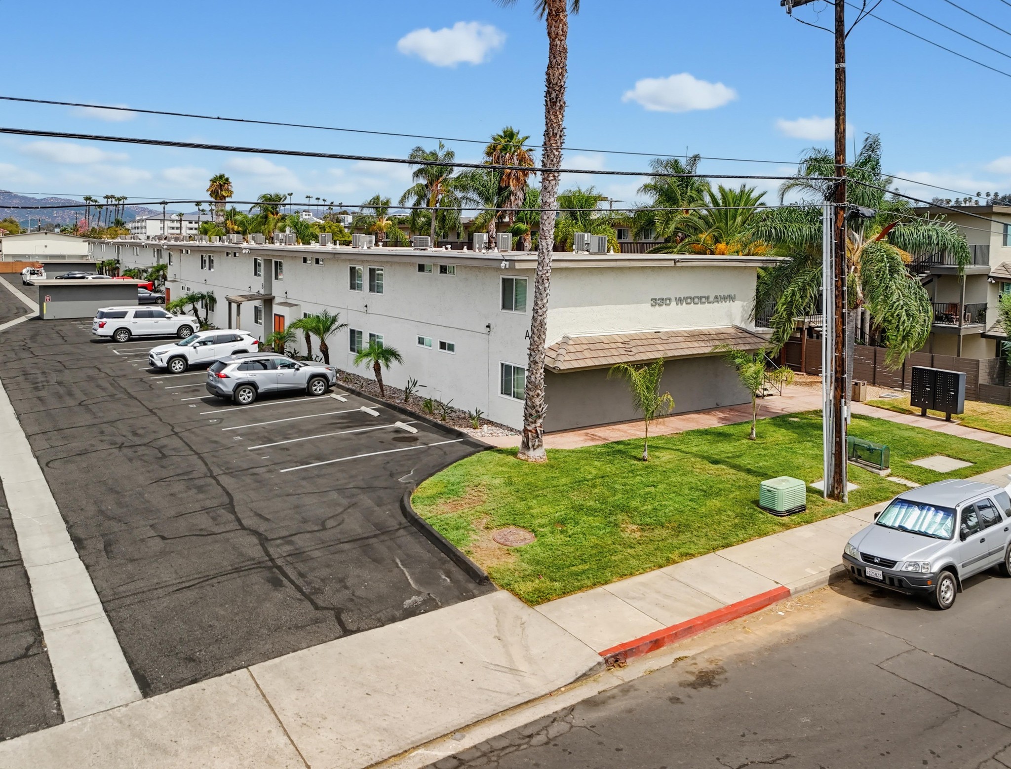 Virtual tour photo 5 of 60 for 330 N Juniper St