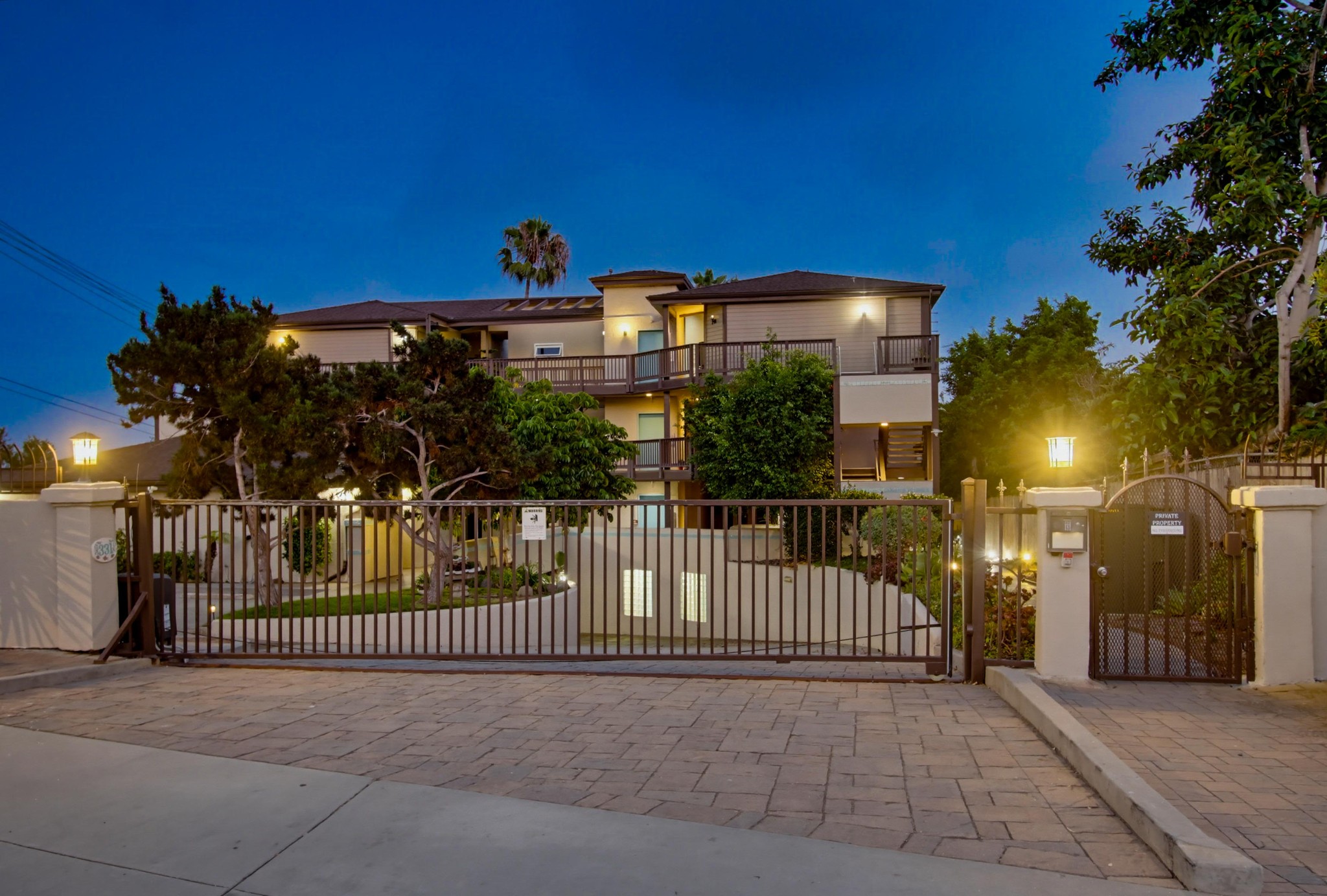 Virtual tour photo 1 of 86 for 331 Olive Ave