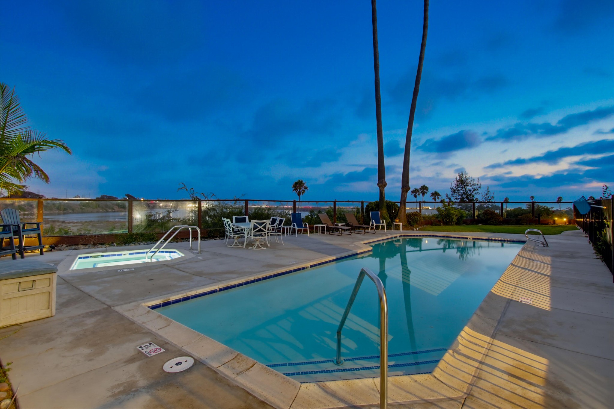 Virtual tour photo 6 of 86 for 331 Olive Ave