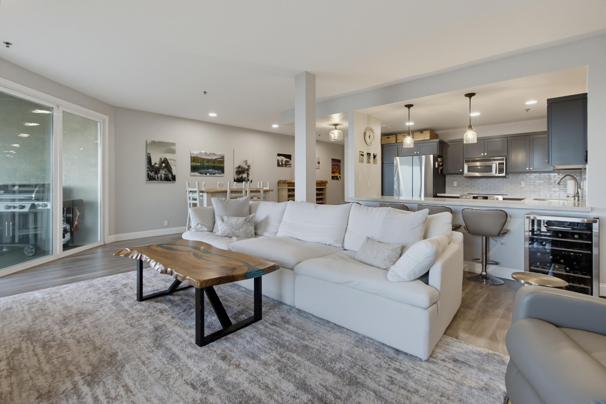 Virtual tour photo 12 of 86 for 331 Olive Ave