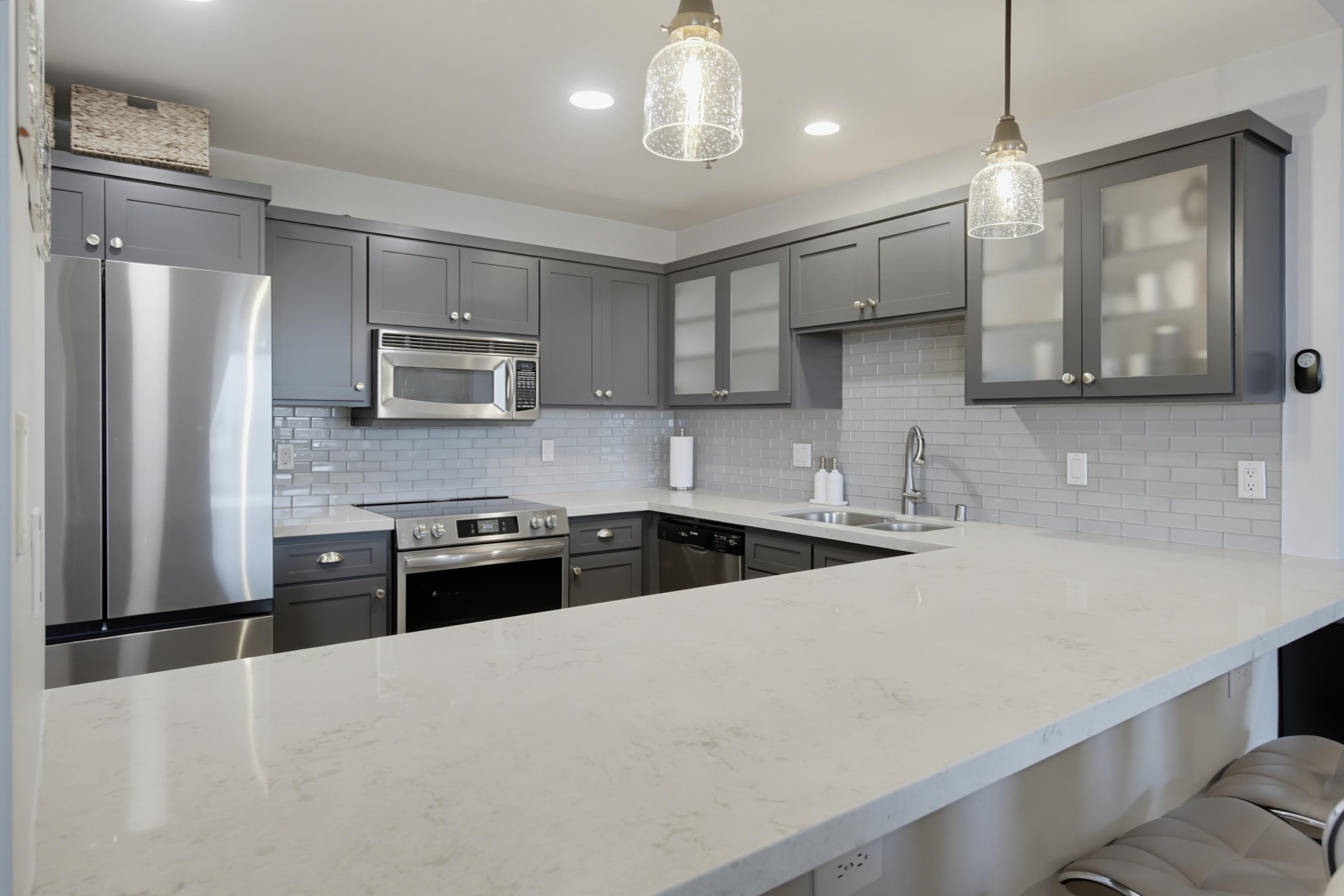 Virtual tour photo 16 of 86 for 331 Olive Ave