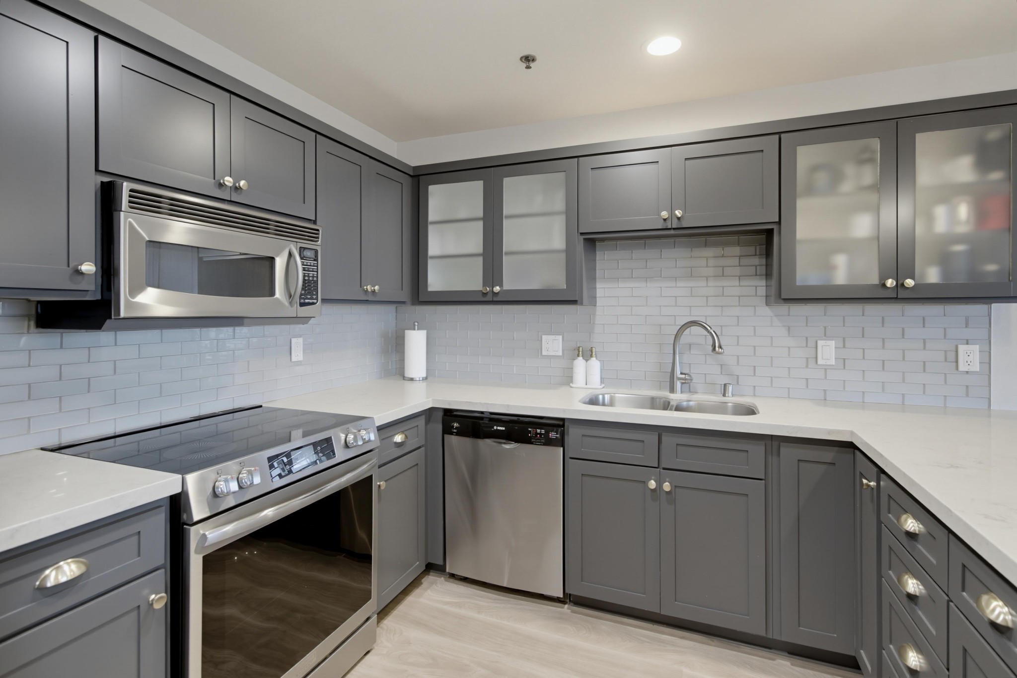 Virtual tour photo 17 of 86 for 331 Olive Ave