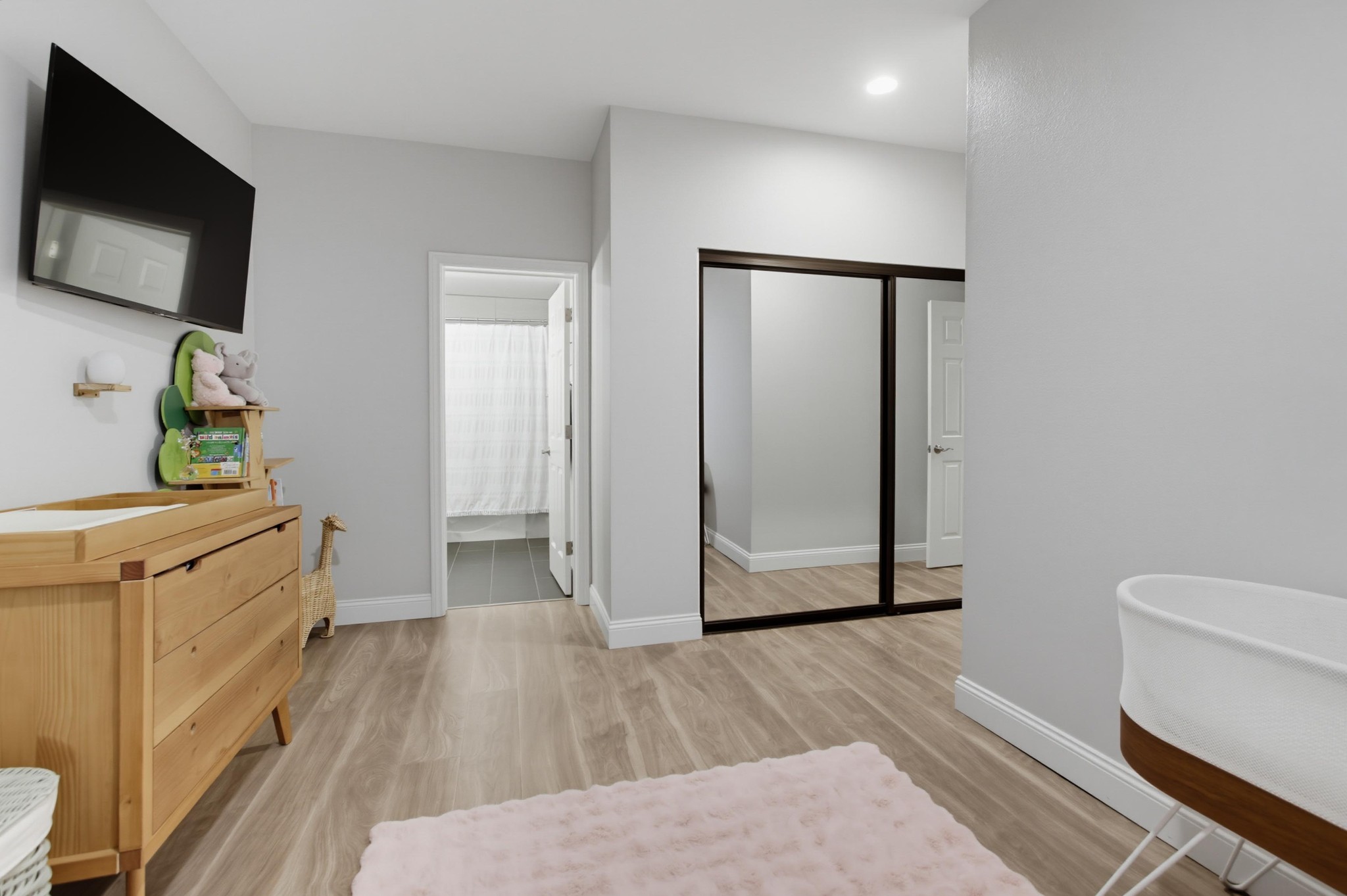 Virtual tour photo 23 of 86 for 331 Olive Ave
