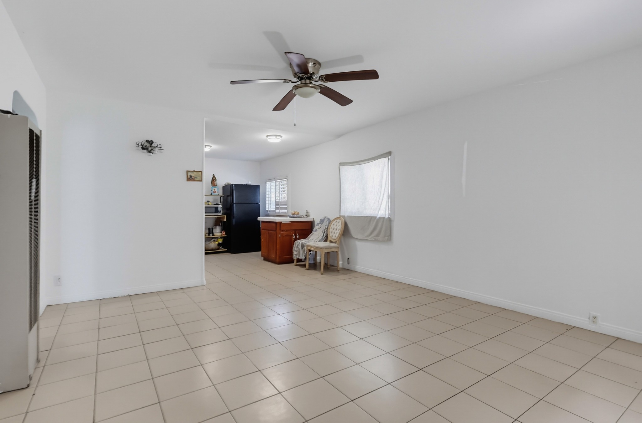 Virtual tour photo 8 of 46 for 331 W 92nd St