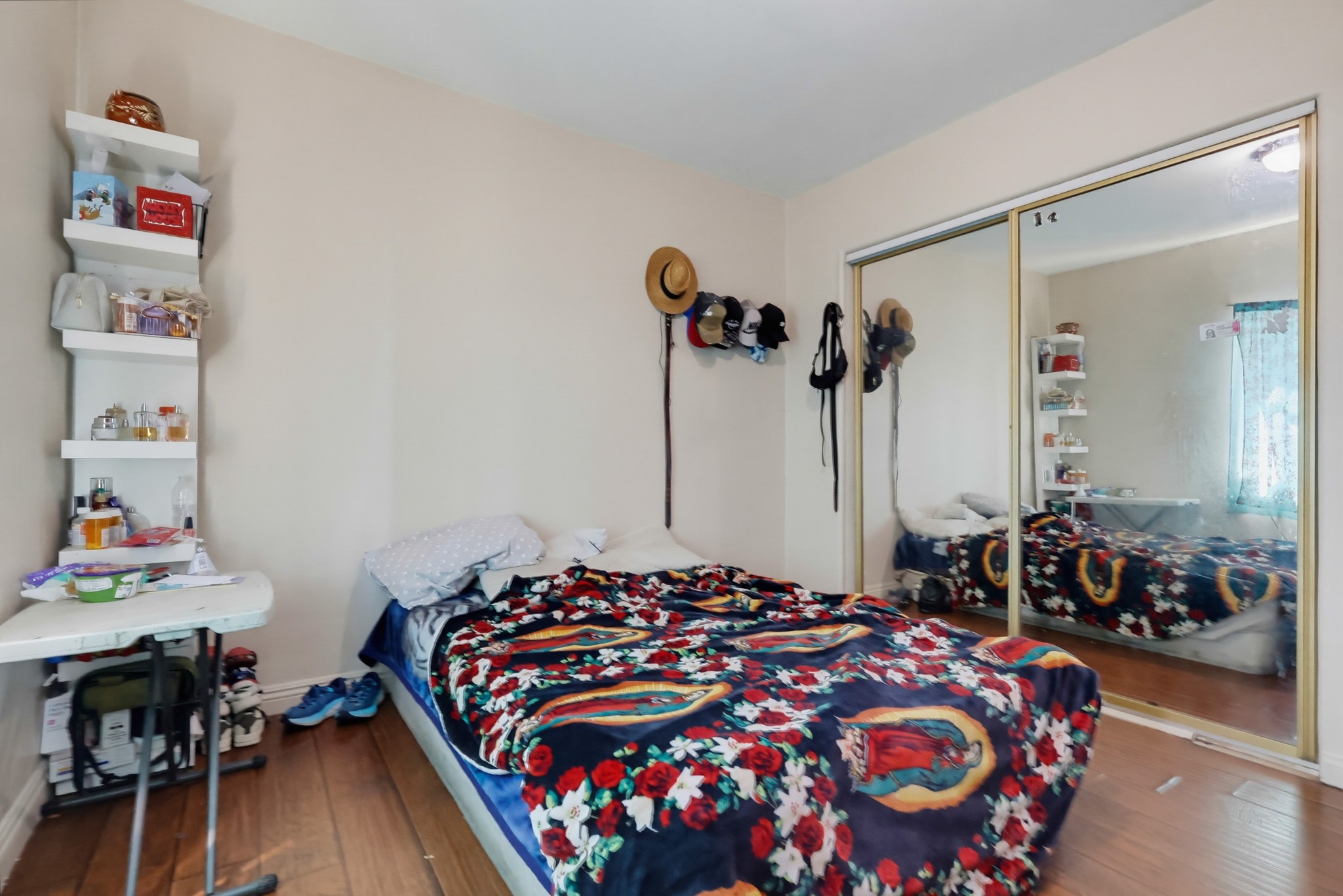 Virtual tour photo 23 of 46 for 331 W 92nd St