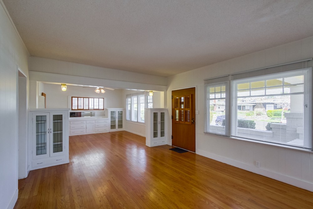 Virtual tour photo 9 of 34 for 3312 Dale St