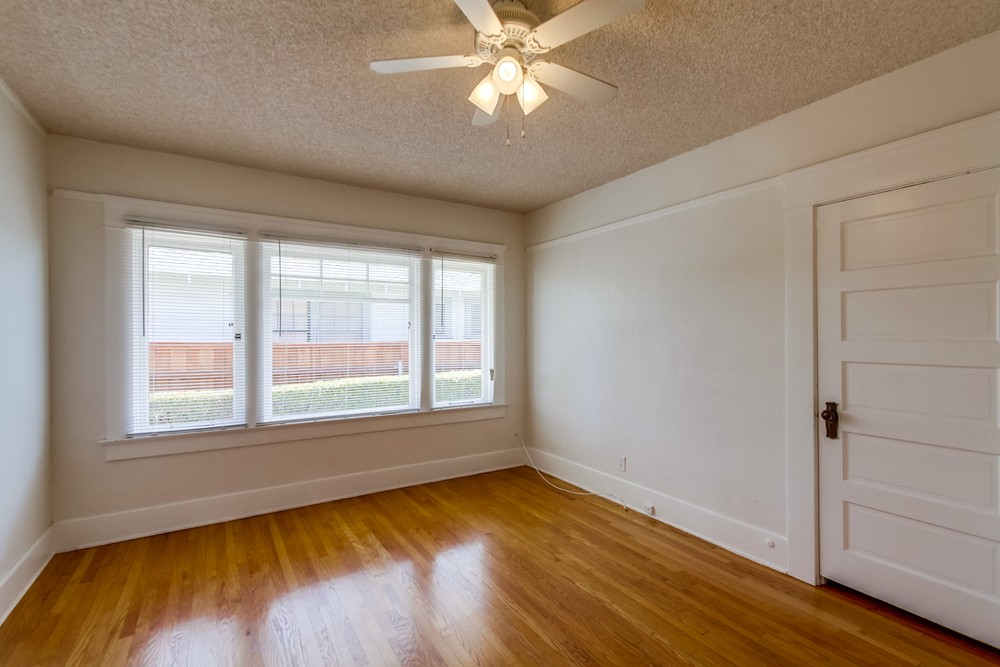 Virtual tour photo 21 of 34 for 3312 Dale St