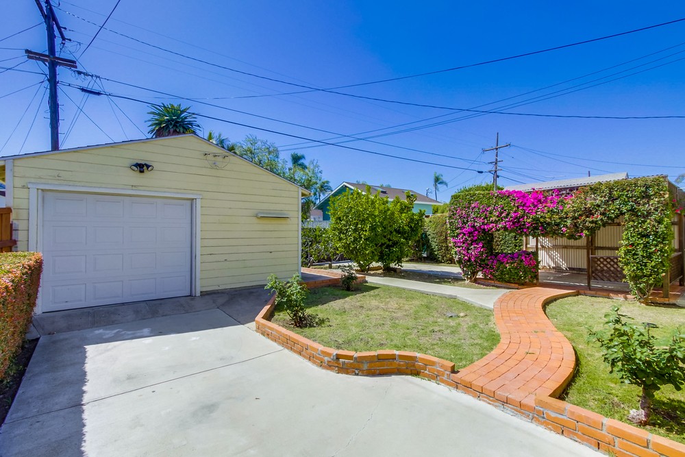 Virtual tour photo 30 of 34 for 3312 Dale St