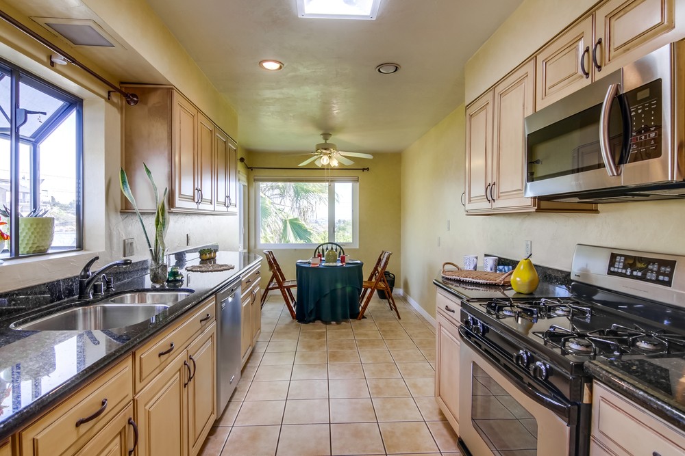 Virtual tour photo 28 of 56 for 3314 Macaulay San Diego 92106