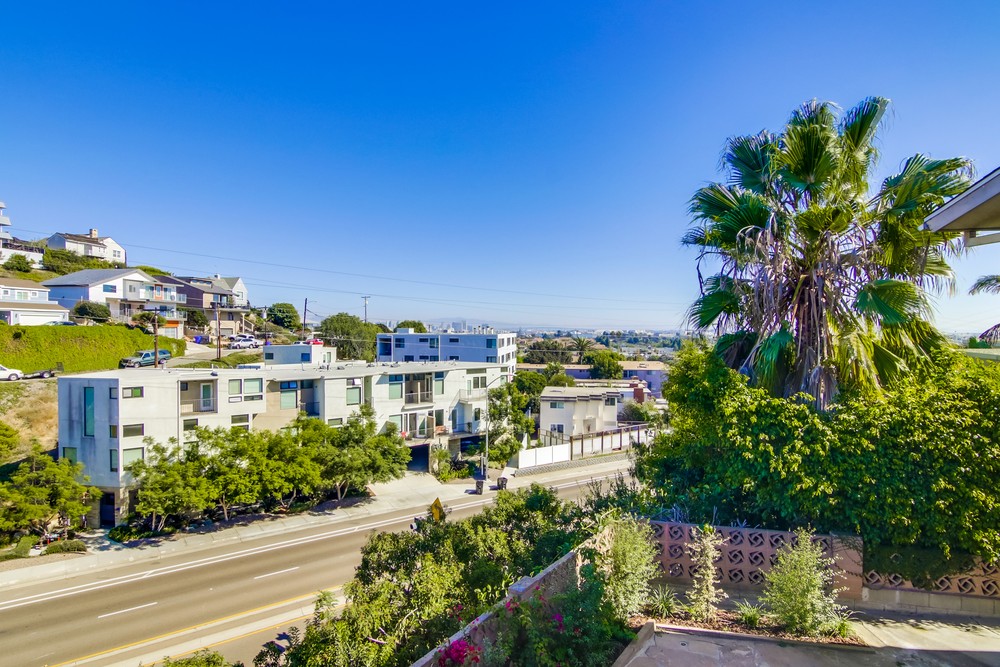 Virtual tour photo 42 of 56 for 3314 Macaulay San Diego 92106