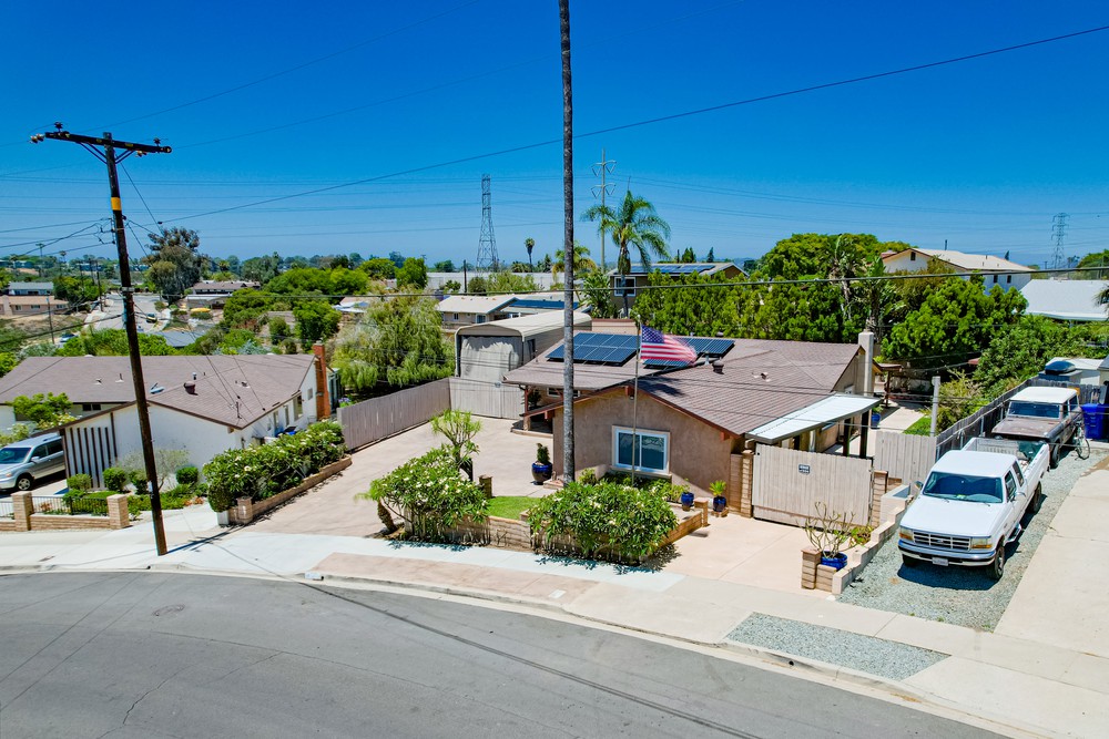 Virtual tour photo 4 of 42 for 3316 Mt Tami Ln