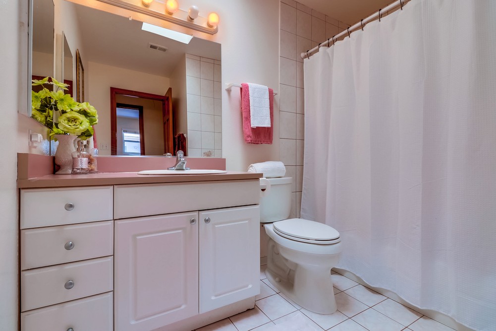 Virtual tour photo 40 of 47 for 3317 Mt Aachen Ave