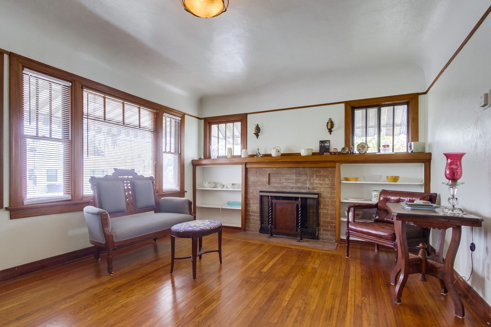 Virtual tour photo 10 of 30 for 3318 Dwight St