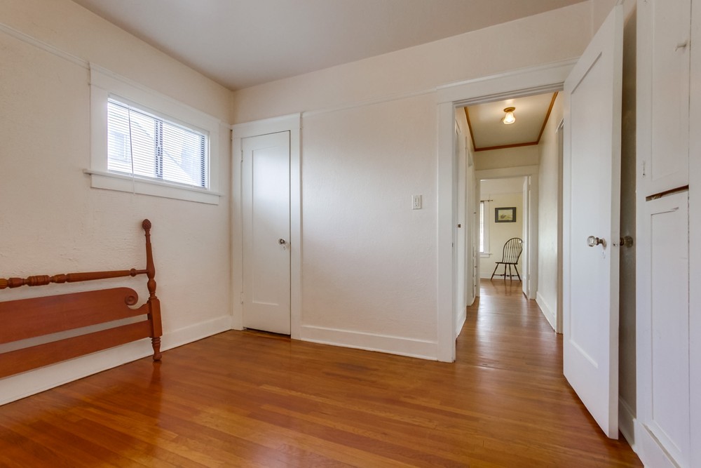 Virtual tour photo 22 of 30 for 3318 Dwight St