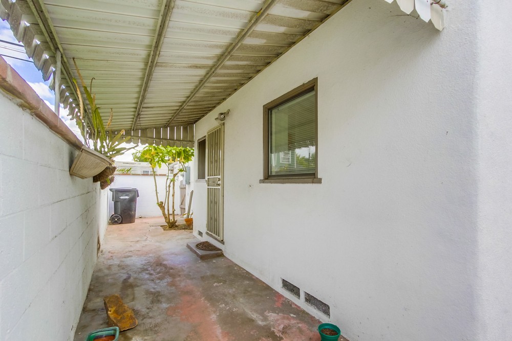 Virtual tour photo 28 of 30 for 3318 Dwight St