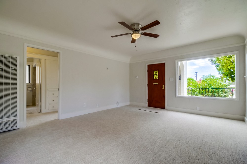 Virtual tour photo 12 of 53 for 3320 Gregory St
