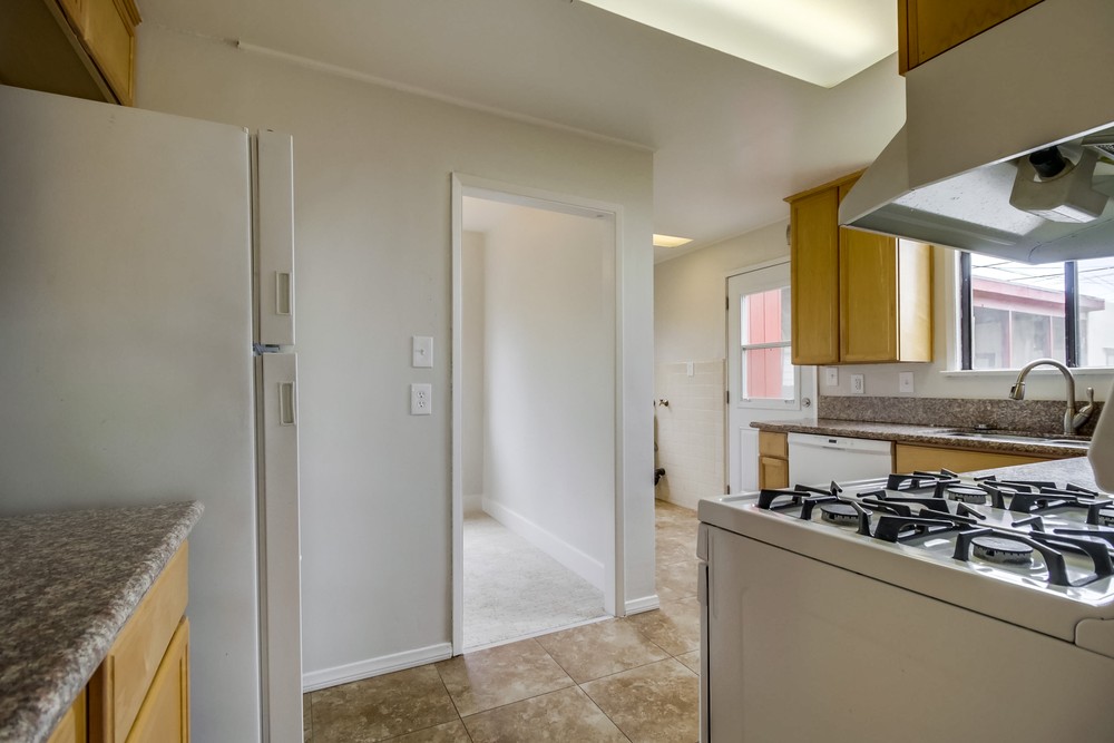 Virtual tour photo 21 of 53 for 3320 Gregory St