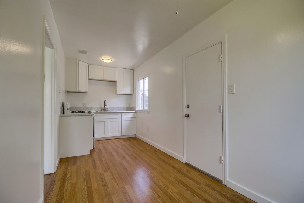 Virtual tour photo 43 of 53 for 3320 Gregory St