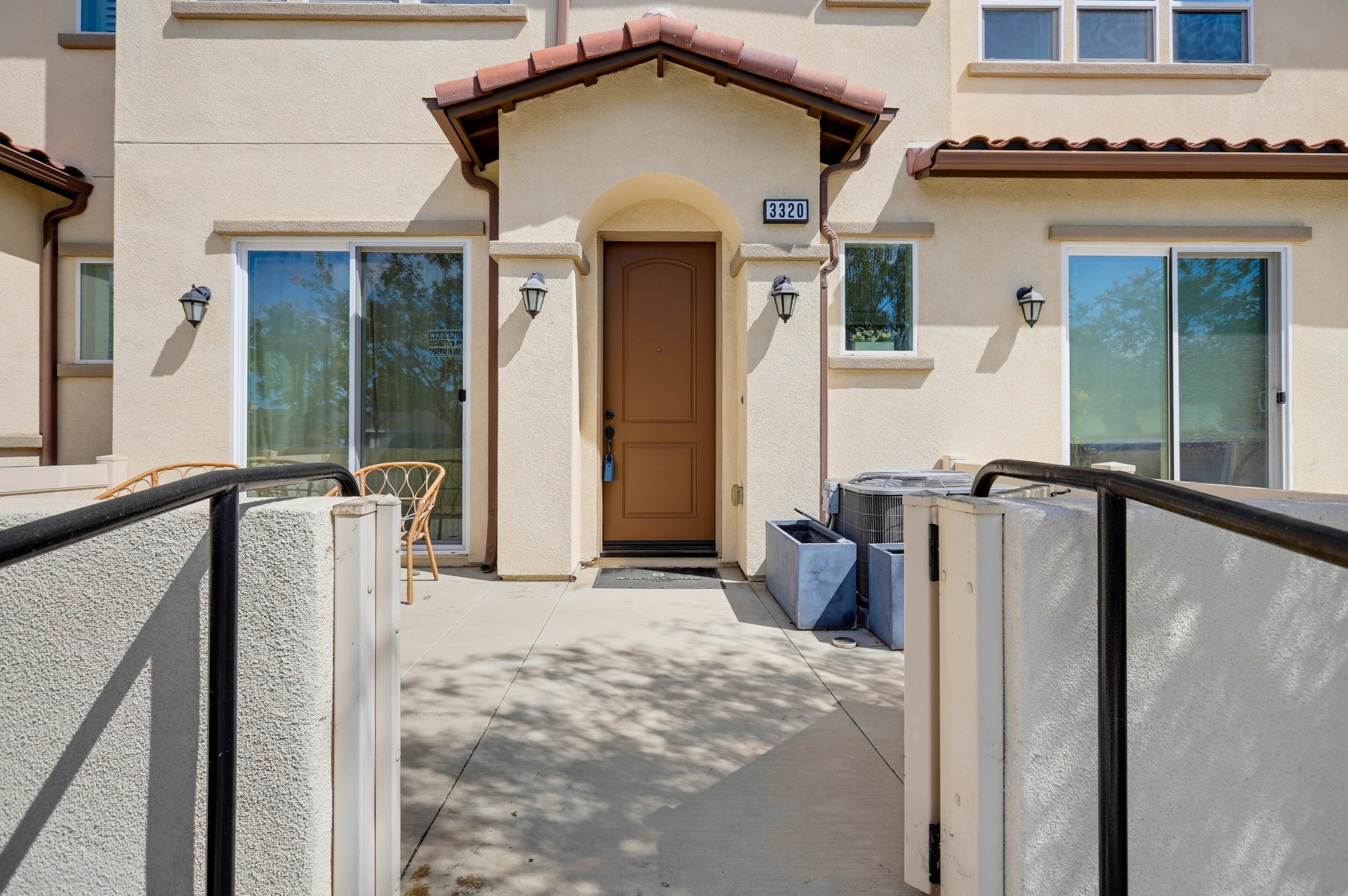 Virtual tour photo 4 of 68 for 3320 W Mirano Dr
