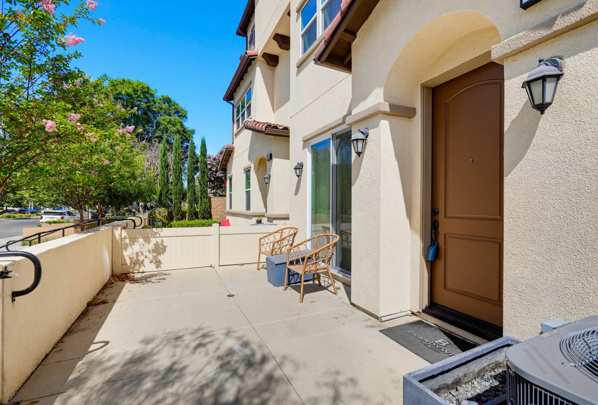 Virtual tour photo 5 of 68 for 3320 W Mirano Dr