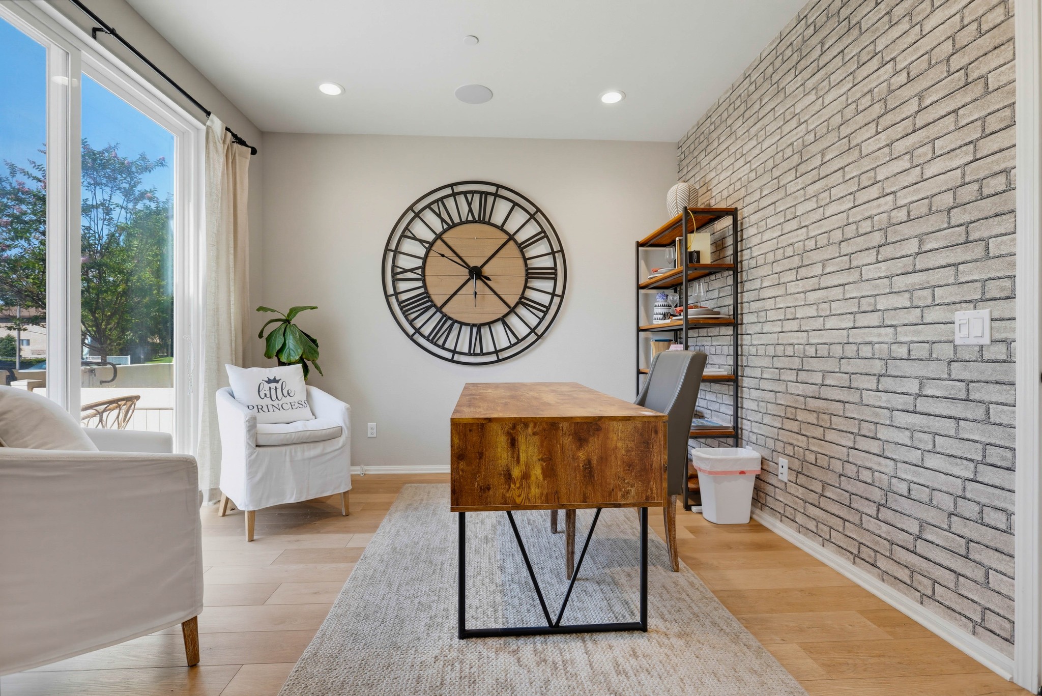 Virtual tour photo 10 of 68 for 3320 W Mirano Dr