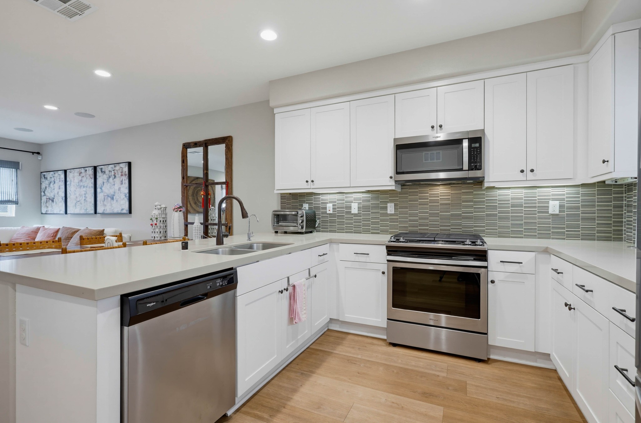 Virtual tour photo 30 of 68 for 3320 W Mirano Dr