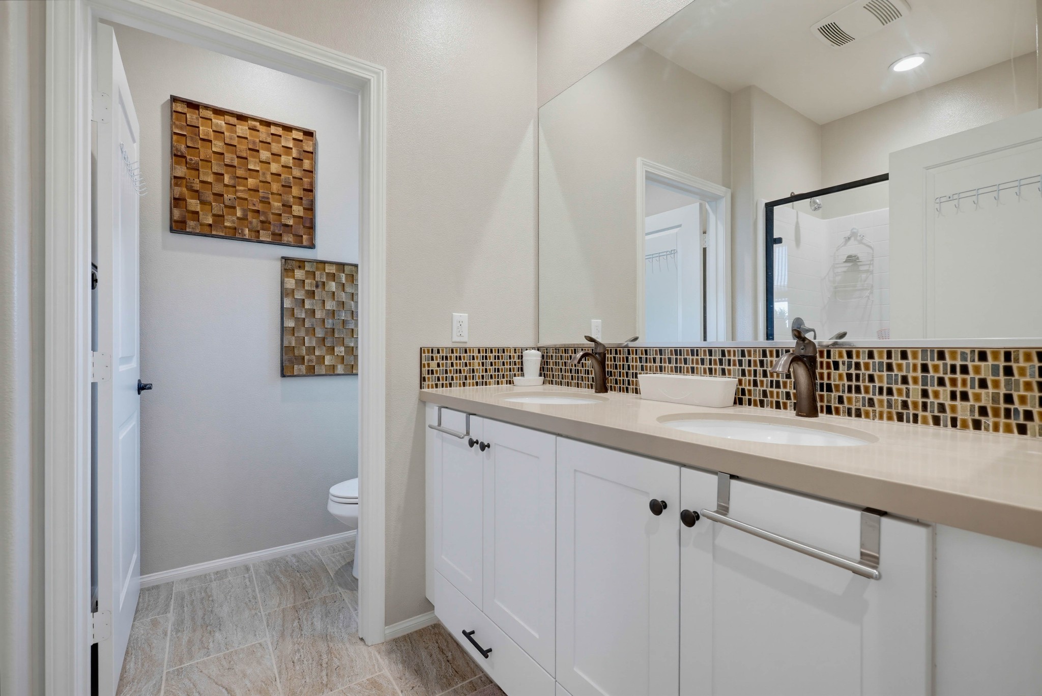 Virtual tour photo 46 of 68 for 3320 W Mirano Dr