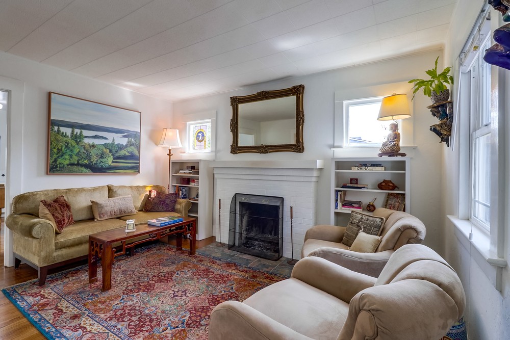 Virtual tour photo 9 of 55 for 3321 32nd St