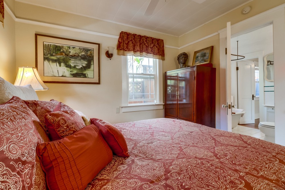 Virtual tour photo 31 of 55 for 3321 32nd St