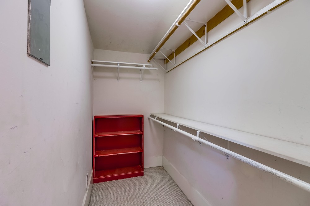 Virtual tour photo 39 of 55 for 3321 32nd St